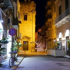 The streets of Monopoli 12