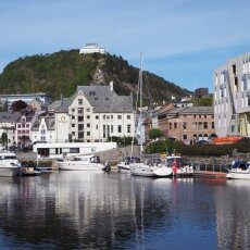 View over the Fjellstua Viewpoint
