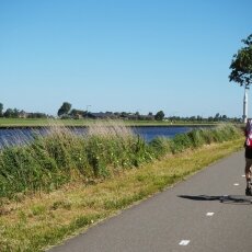 On the way to Broek in Waterland 02