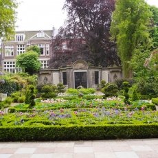 Canal houses interior 08