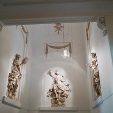 Canal houses interior 17