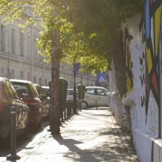 Romanian flag colours on a graffiti wall