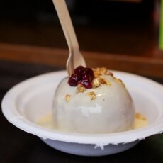 Cologne Christmas Market - baked apple
