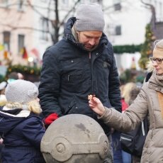 Cologne Christmas Market - a pretty family
