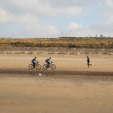 December at the beach 17