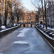 Frozen Canals Amsterdam 15