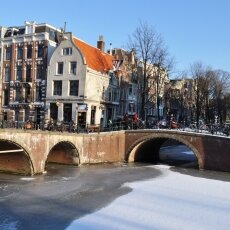 Frozen Canals Amsterdam 16