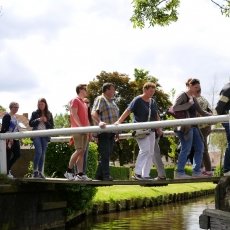 Giethoorn - the tourists 05
