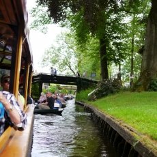 Giethoorn - the tourists 06
