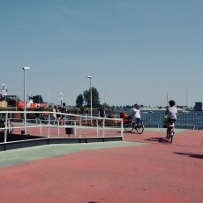 Westerdok Ferry stop 01