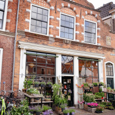 Flower shop in an old building in Oudewater