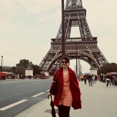 Paris in May - Elena and the Eiffel Tower
