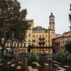 Rainy day in Nice 18