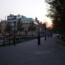 Chasing the last rays of sun