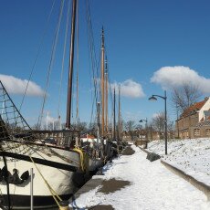 Skating on natural ice in Hoorn 16