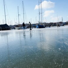 Skating on natural ice in Hoorn 20