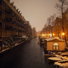 Snowy night in Amsterdam 01