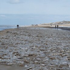 Snow on the beach 02