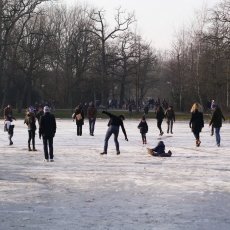 Frozen lakes Vondelpark 17