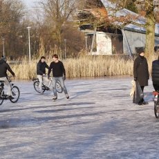 Frozen lakes Vondelpark 22