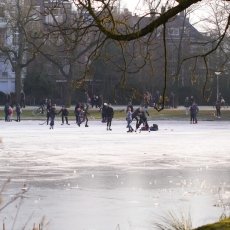 Frozen lakes Vondelpark 26