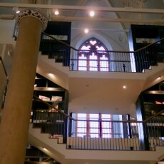 Waanders In de Broeren Bookstore 04