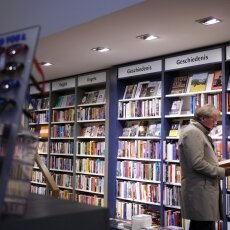 Waanders In de Broeren Bookstore 06