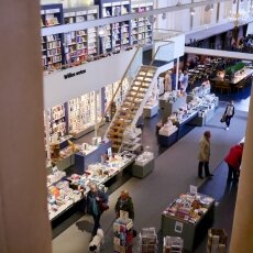 Waanders In de Broeren Bookstore 19
