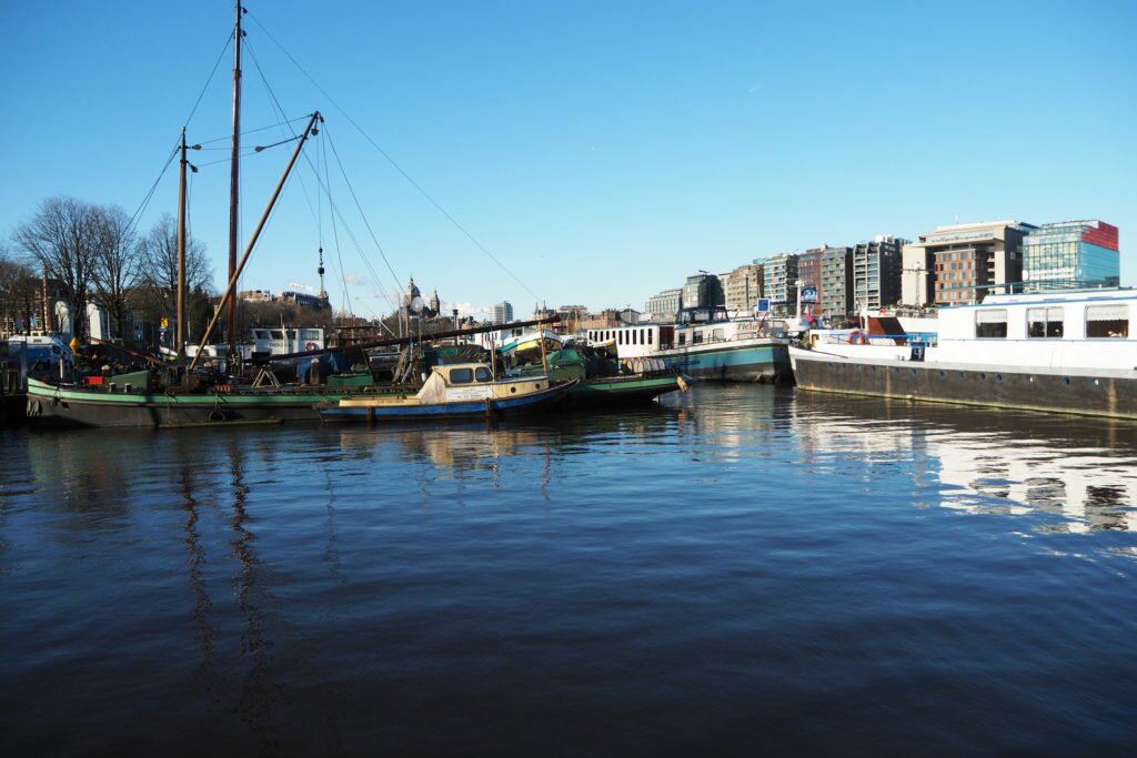 Oosterdok winter light 12