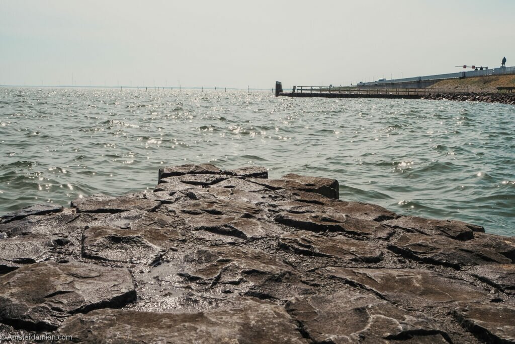 The Afsluitdijk 10