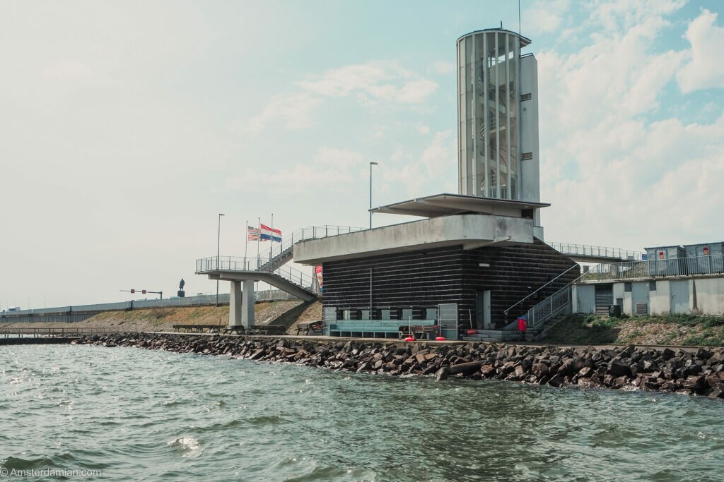 The Afsluitdijk 09