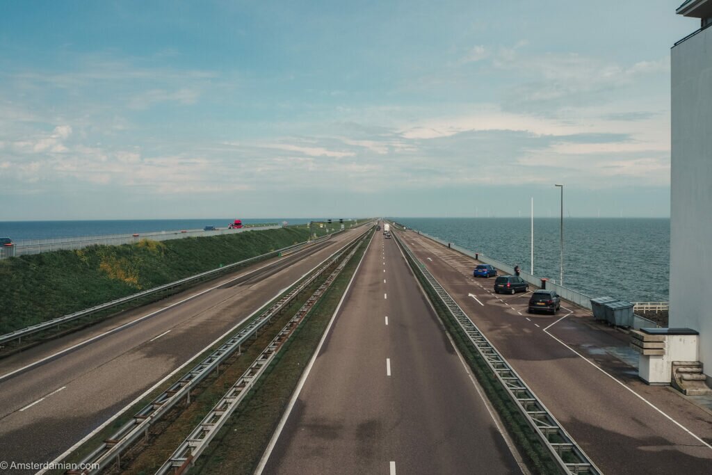 The Afsluitdijk 11