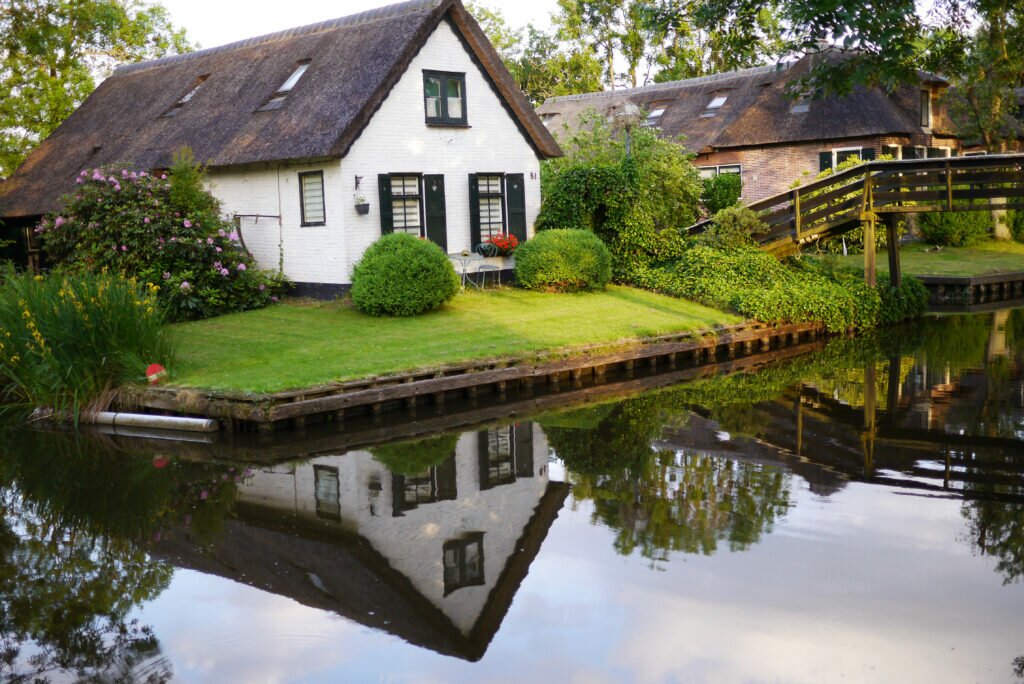 Giethoorn house