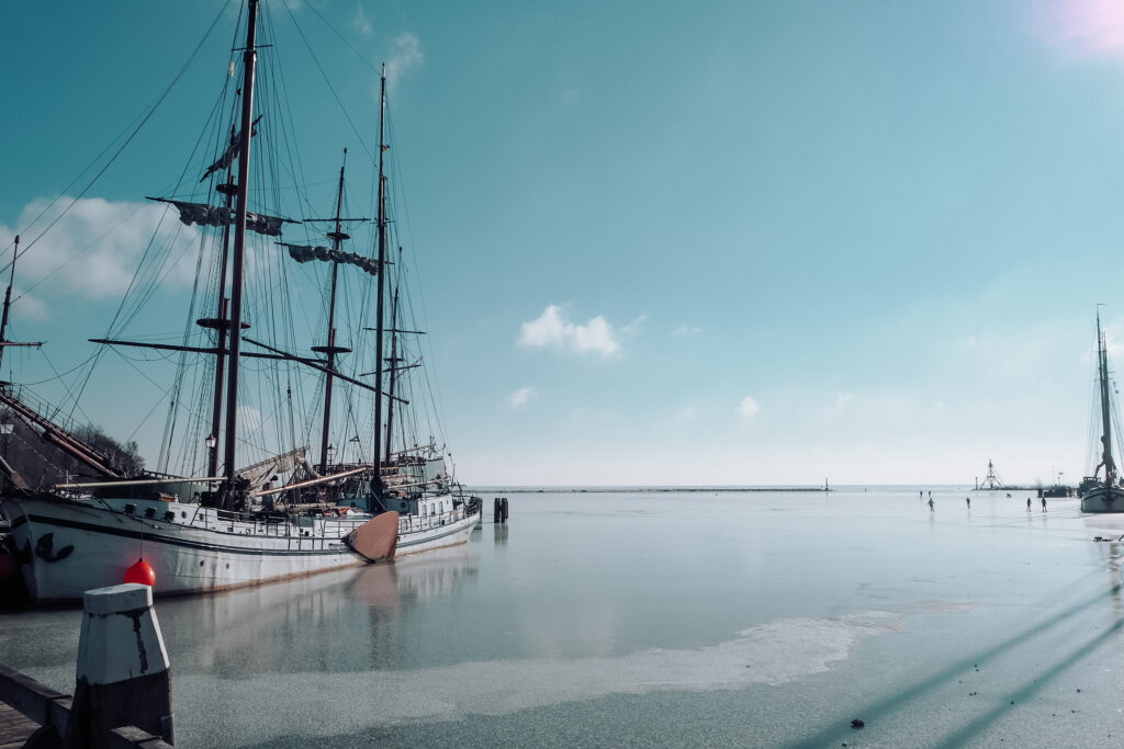 Frozen lake Hoorn