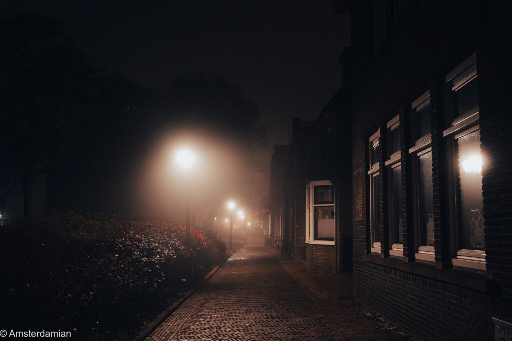 Foggy evening Alkmaar 12