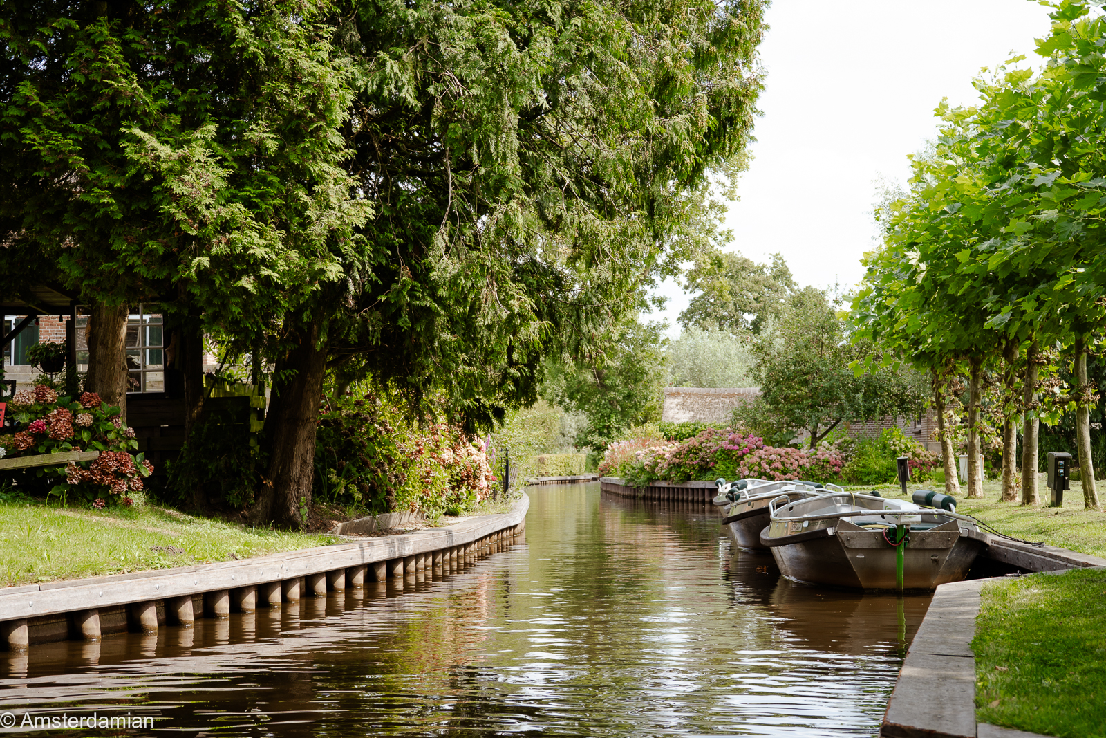 A Lovely Evening in Giethoorn