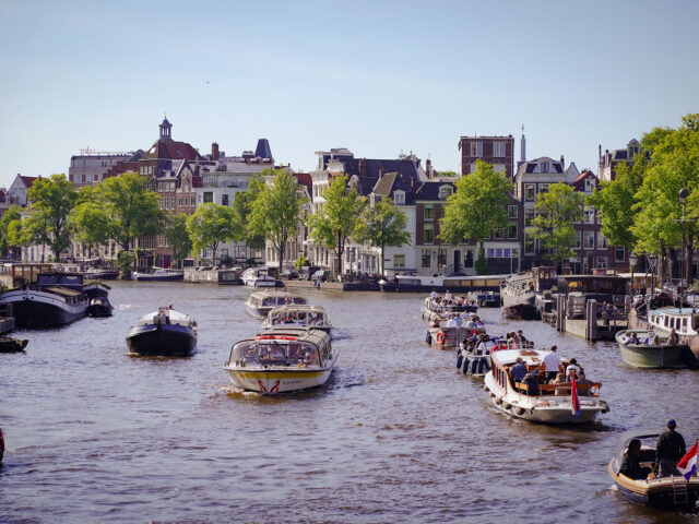 How to Explore Amsterdam. The Best City Passes for Tourists and Locals
