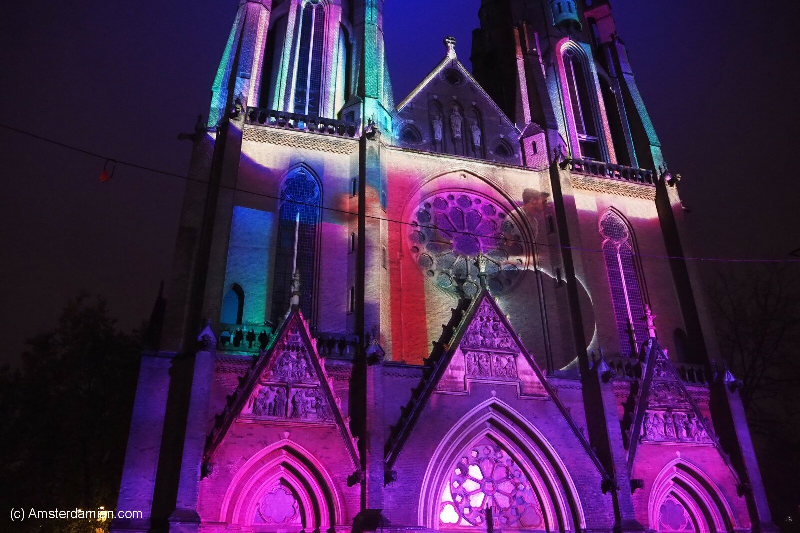 GLOW Eindhoven 2018 – A Very Cool Light Art Festival