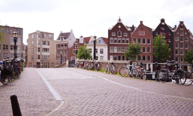 Old Side of Amsterdam: Oudeschans area