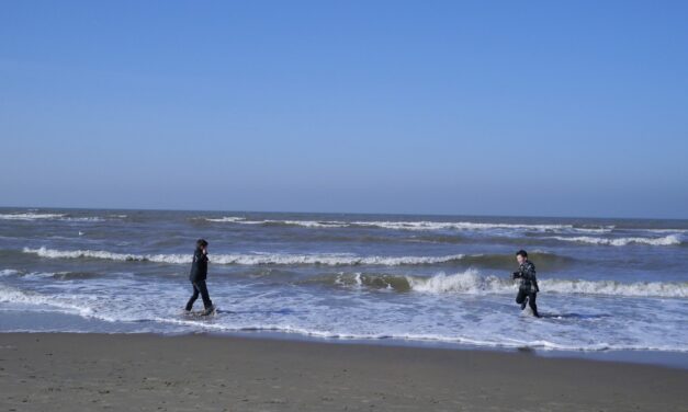 A sunny day at the sea in early spring: at Zandvoort in March
