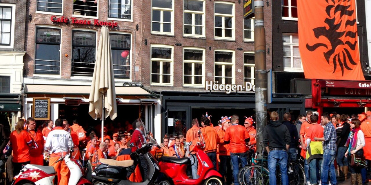 Orange supporters invasion
