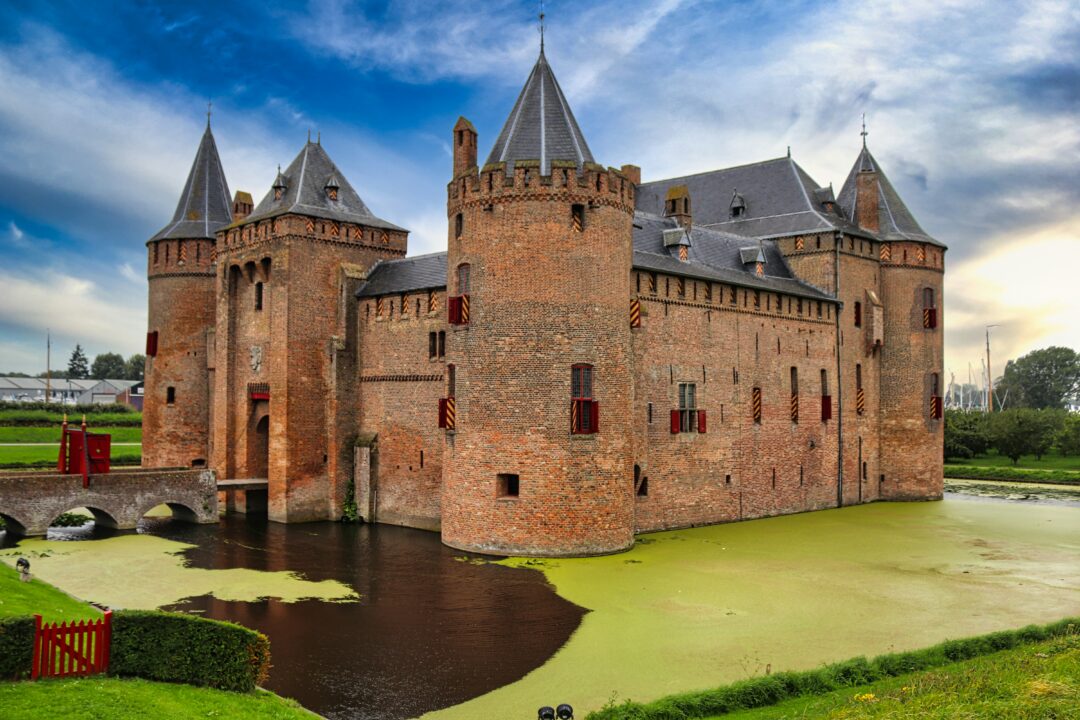 Haunted Netherlands: Dutch Ghost Stories, Urban Legends & Folklore ...
