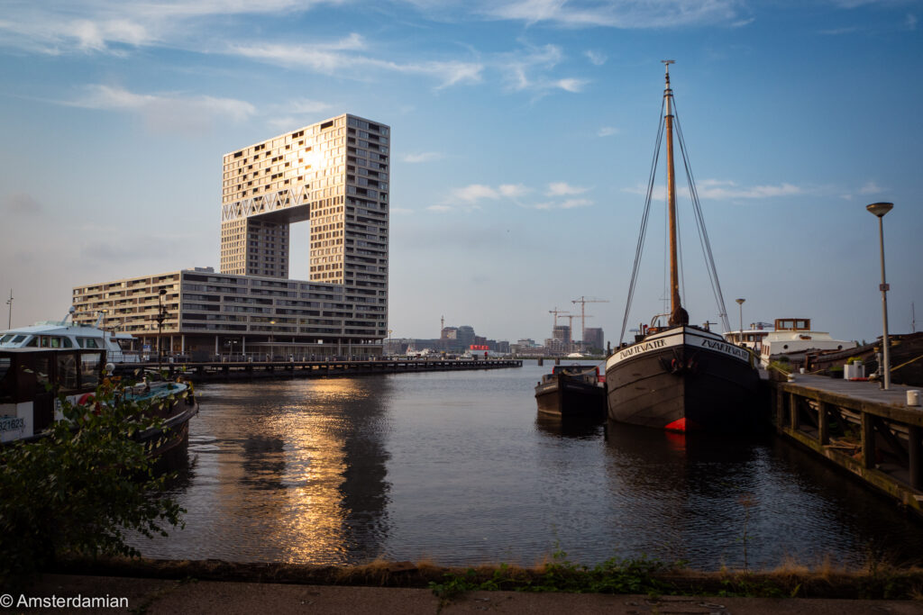 Pontsteiger view from the Oude Haven