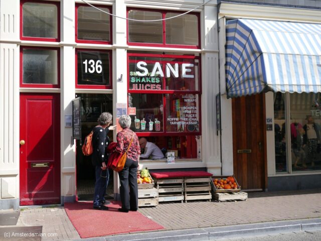 Favourite places for lunch: SANE – salad&juice bar